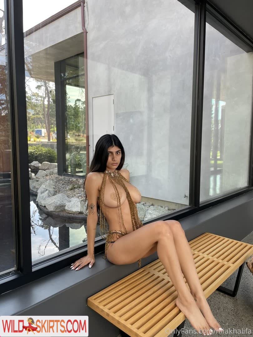 Mia Khalifa / miak / miakhalifa nude OnlyFans, Patreon, Instagram leaked photo #5