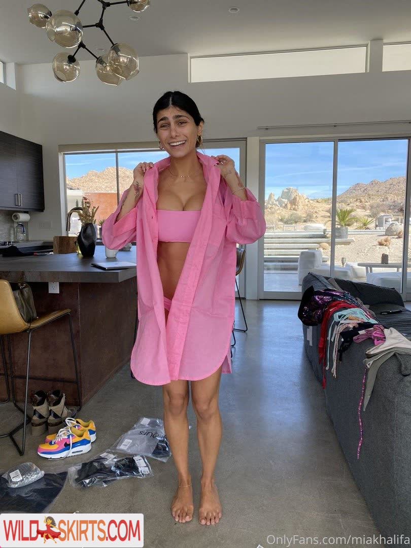 Mia Khalifa / miak / miakhalifa nude OnlyFans, Patreon, Instagram leaked photo