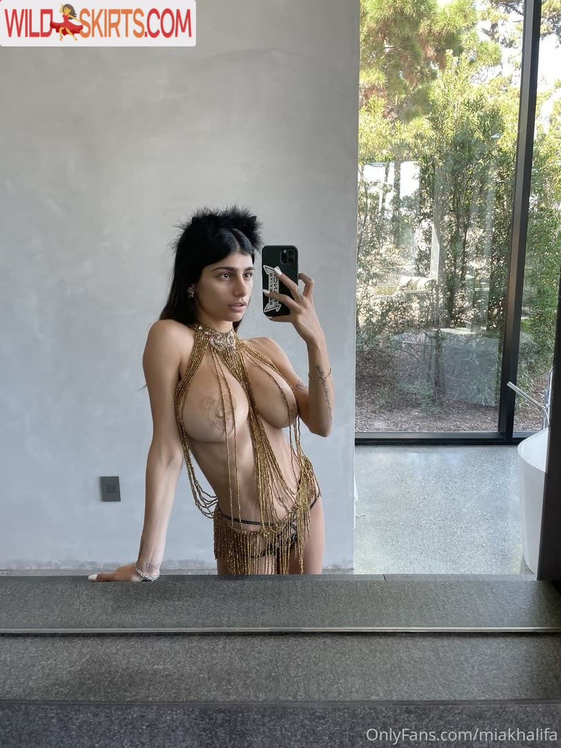 Mia Khalifa nude leaked photo #732