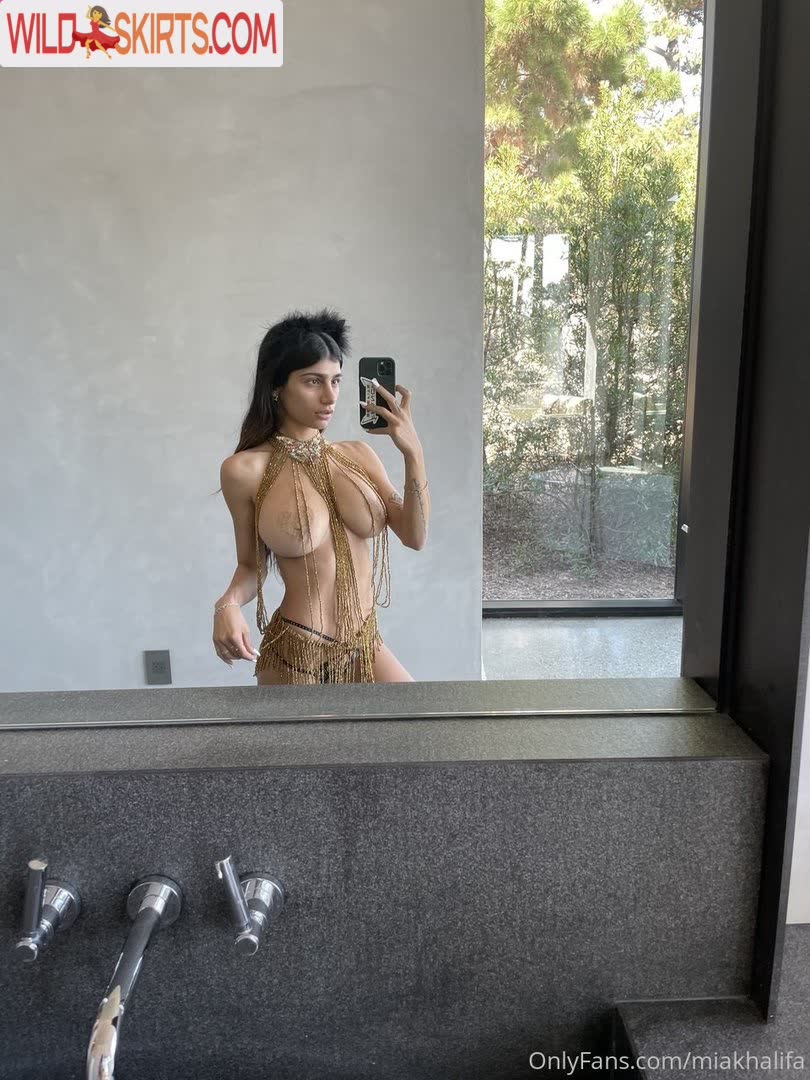 Mia Khalifa nude leaked photo #712