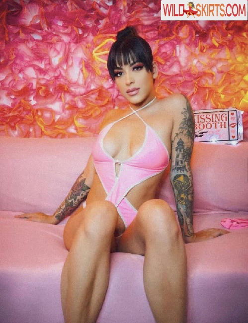 Mia Martinez / mia_latinaa / miax.pro / officialmiax nude OnlyFans, Instagram leaked photo #67