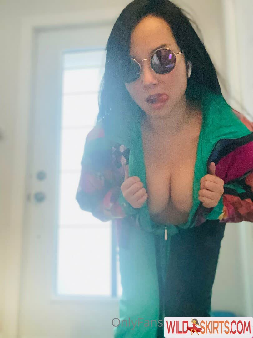 mia_mor3 / mia_mor3 / mia_wu33 nude OnlyFans, Instagram leaked photo #12