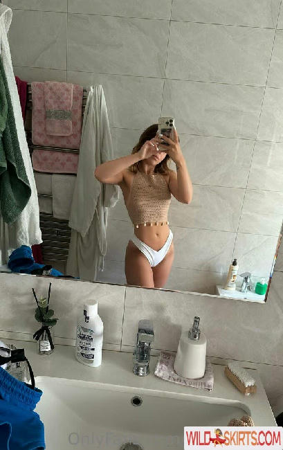 mianataliah nude OnlyFans, Instagram leaked photo #28