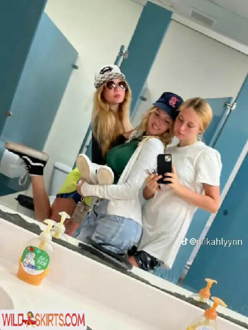 Mikahhlynn / Mikah / Myekuh / mikahlyynn nude Instagram leaked photo #79