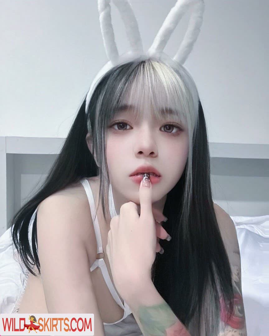 mikoqiqi_ / mikoqiqi_ / mikoqqii / miqibabyvip nude OnlyFans, Instagram leaked photo #14