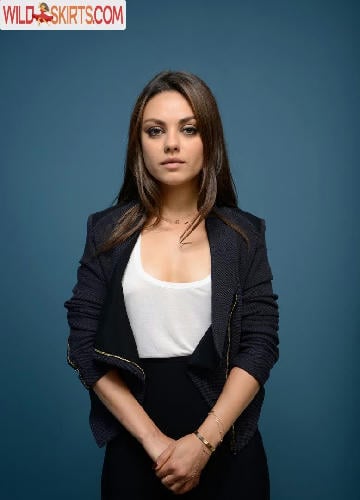 Mila Kunis / MILAKUNISV nude Instagram leaked photo #95