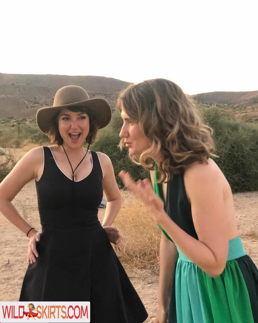 Milana Vayntrub / AT&amp;T Girl / mintmilana nude Instagram leaked photo