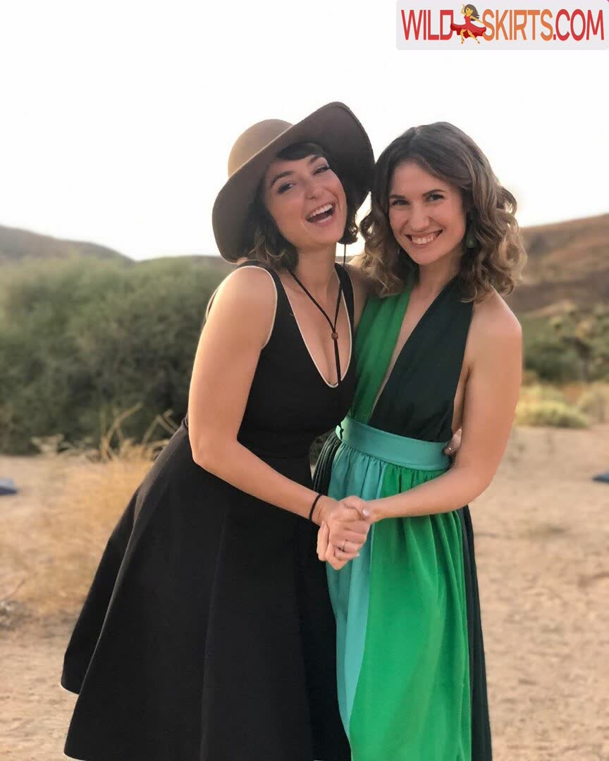 Milana Vayntrub / AT&amp;T Girl / mintmilana nude Instagram leaked photo #9