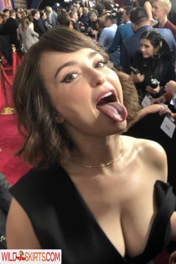 Milana Vayntrub nude leaked photo #67