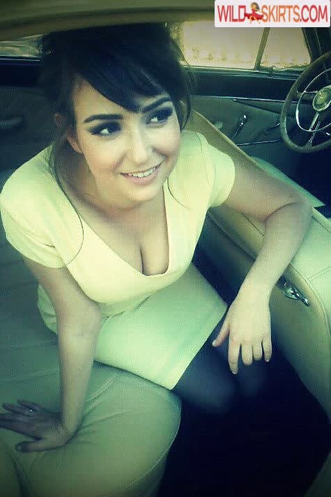 Milana Vayntrub / AT&amp;T Girl / mintmilana nude Instagram leaked photo #4