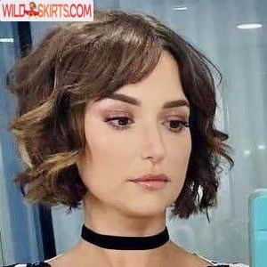 Milana Vayntrub / AT&amp;T Girl / mintmilana nude Instagram leaked photo #2