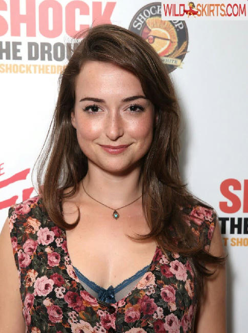 Milana Vayntrub / AT&amp;T Girl / mintmilana nude Instagram leaked photo #281