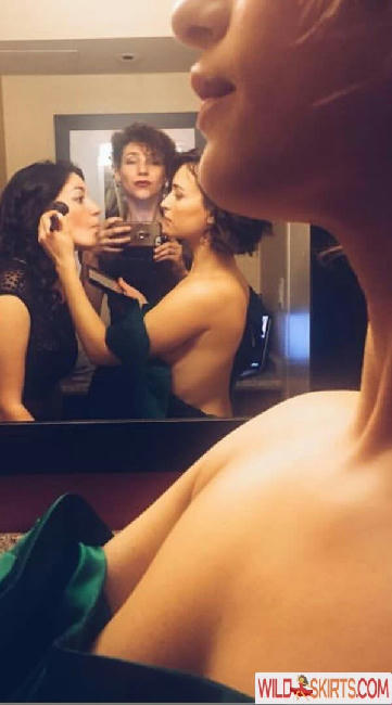 Milana Vayntrub / AT&amp;T Girl / mintmilana nude Instagram leaked photo #290