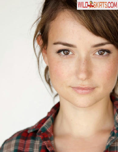 Milana Vayntrub / AT&amp;T Girl / mintmilana nude Instagram leaked photo #61