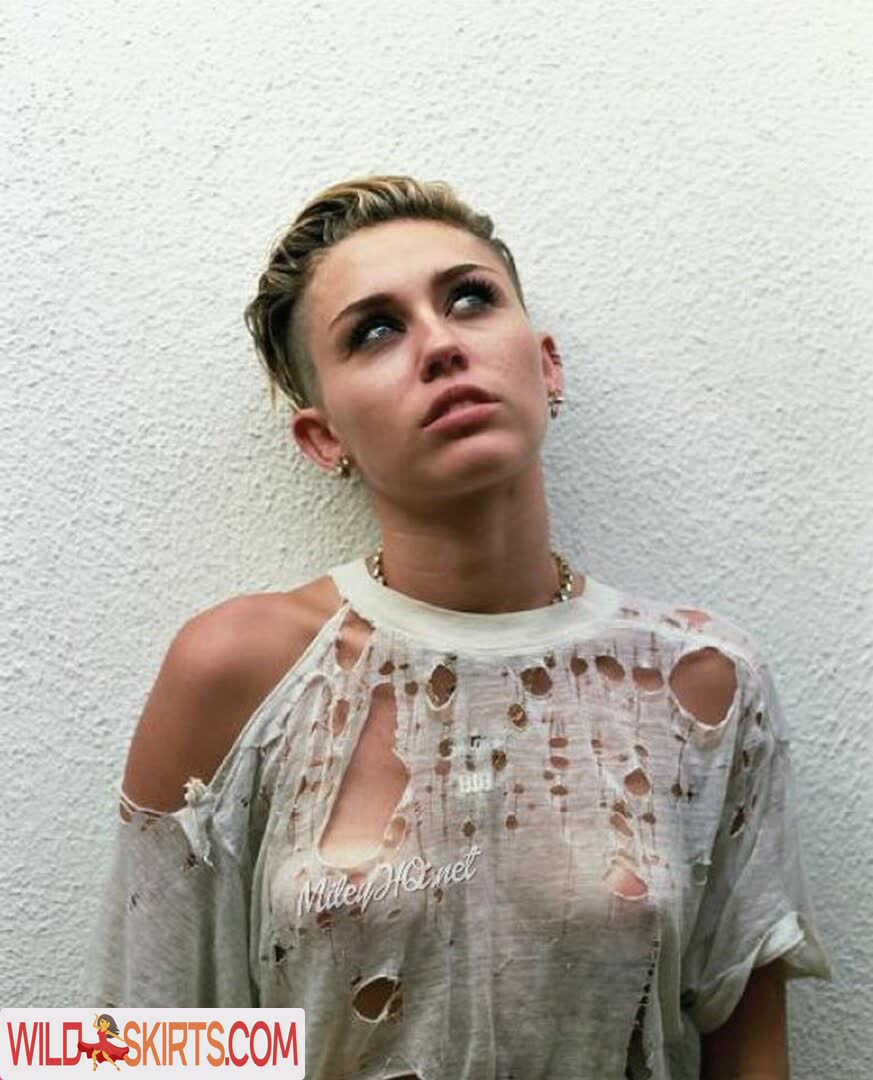 Miley Cyrus / MileyCyrus nude OnlyFans, Instagram leaked photo #16