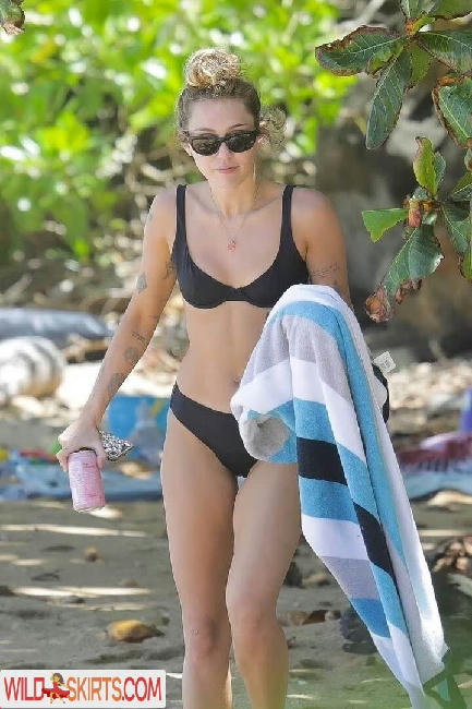 Miley Cyrus / MileyCyrus nude OnlyFans, Instagram leaked photo #125