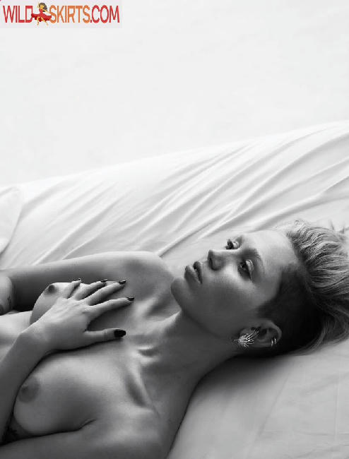 Miley Cyrus / MileyCyrus nude OnlyFans, Instagram leaked photo #135