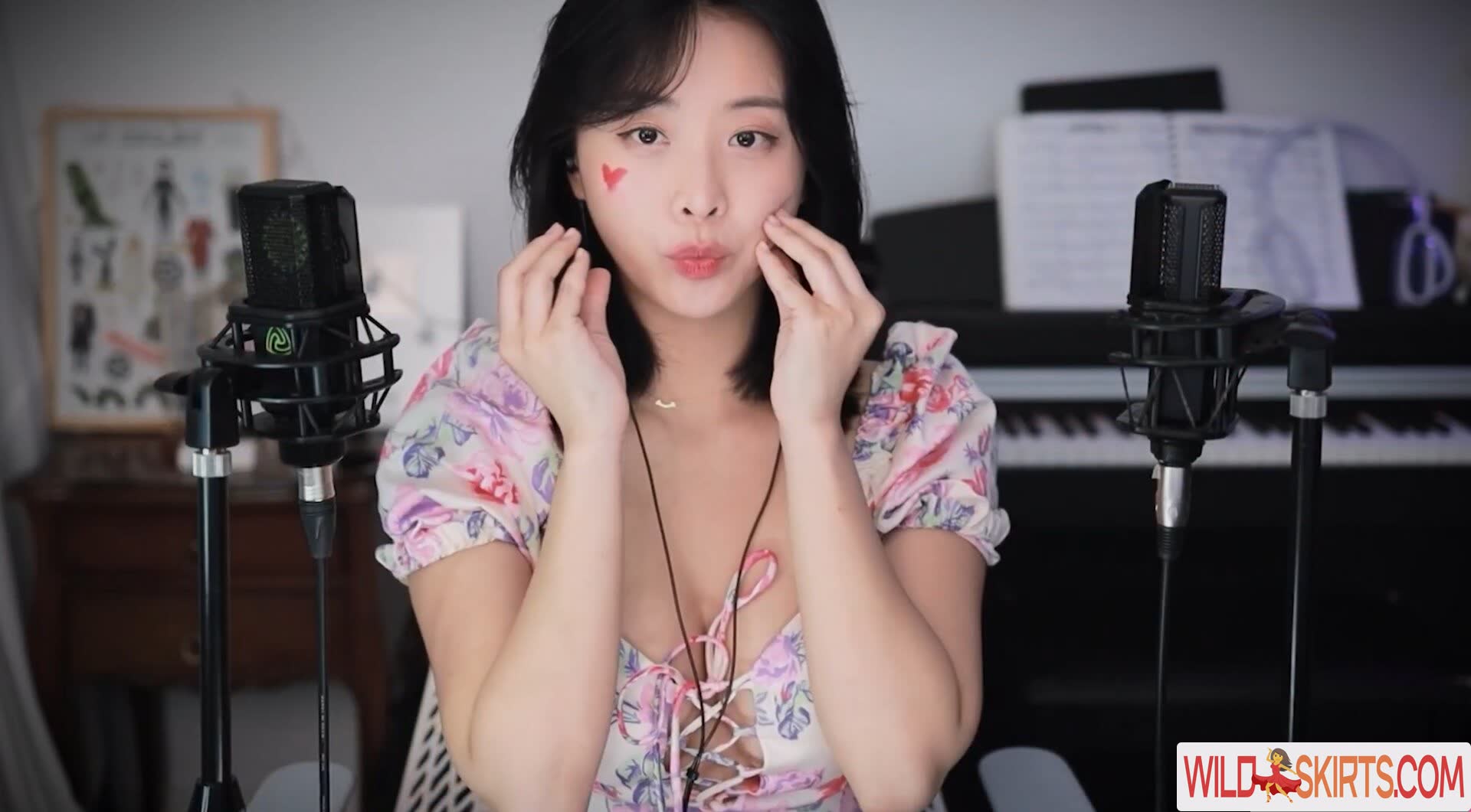 Mimo ASMR nude leaked photo #10