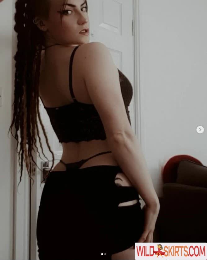 Mini Mia /  / Mini_St0ner nude OnlyFans, Instagram leaked photo