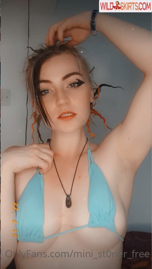 Mini Mia /  / Mini_St0ner nude OnlyFans, Instagram leaked photo #2