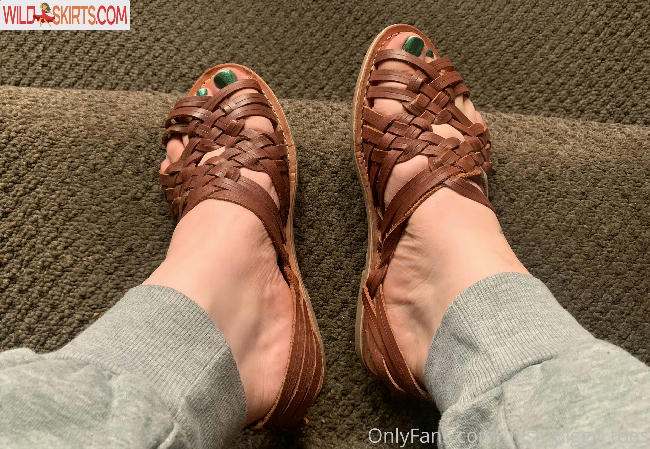 miss_piggy_toes / miss_piggy_toes / misspiggytoesco nude OnlyFans, Instagram leaked photo #4