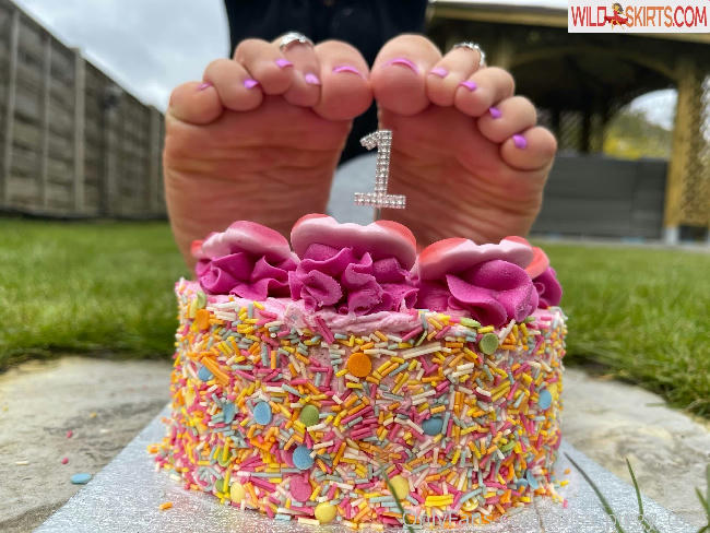 miss_piggy_toes / miss_piggy_toes / misspiggytoesco nude OnlyFans, Instagram leaked photo #38