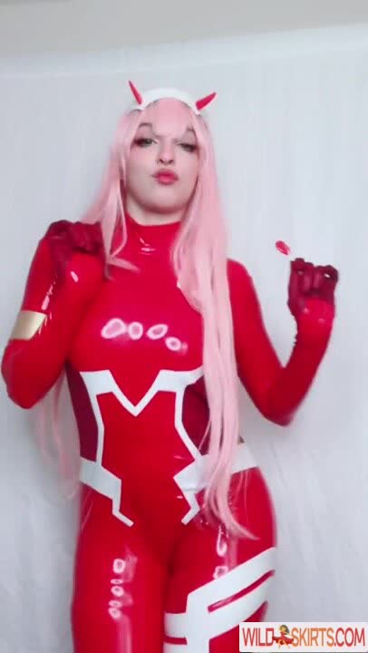 Missbricosplay nude leaked photo #12