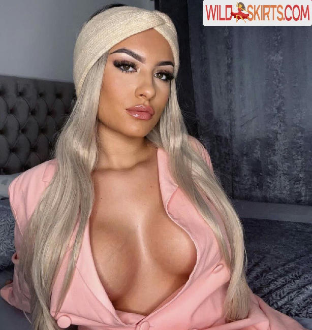 MissElBelle / ELLÉ ANN / EllSmith / missbellbelle / misselbellex nude OnlyFans, Instagram leaked photo #2