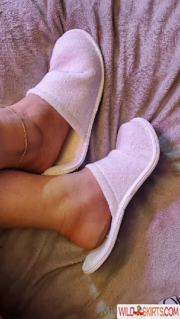 missfeetstink / missfeetstink / missthoastink92 nude OnlyFans, Instagram leaked photo #19