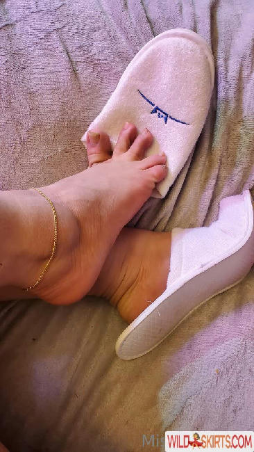 missfeetstink / missfeetstink / missthoastink92 nude OnlyFans, Instagram leaked photo #20