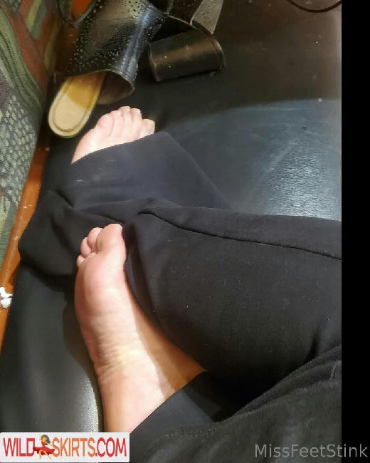 missfeetstink / missfeetstink / missthoastink92 nude OnlyFans, Instagram leaked photo #46