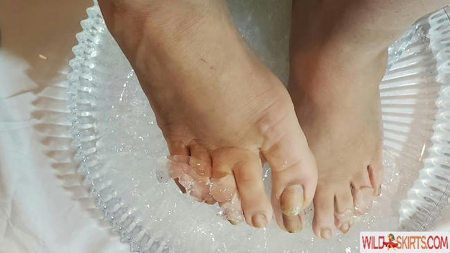 missfeetstink / missfeetstink / missthoastink92 nude OnlyFans, Instagram leaked photo #49