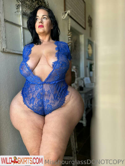 misshourglass nude OnlyFans leaked photo #48