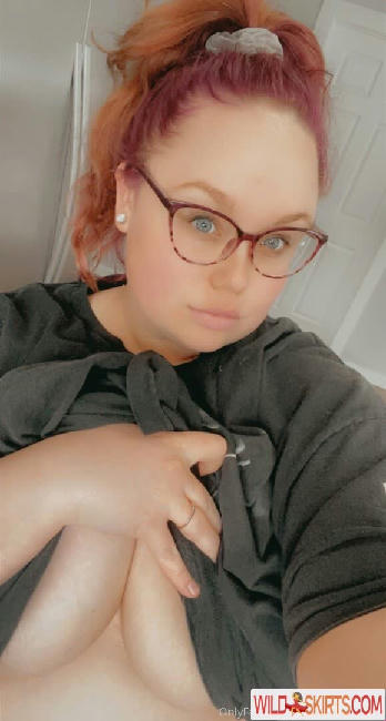 misshufflepuff93 nude OnlyFans leaked photo #6