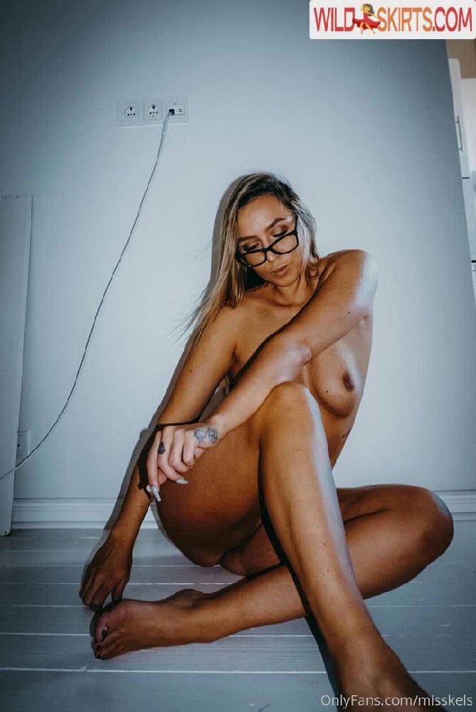 misskels nude OnlyFans, Instagram leaked photo #38