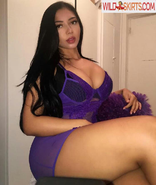 Misslondon / cismisslondon / misslondon nude OnlyFans, Instagram leaked photo #2