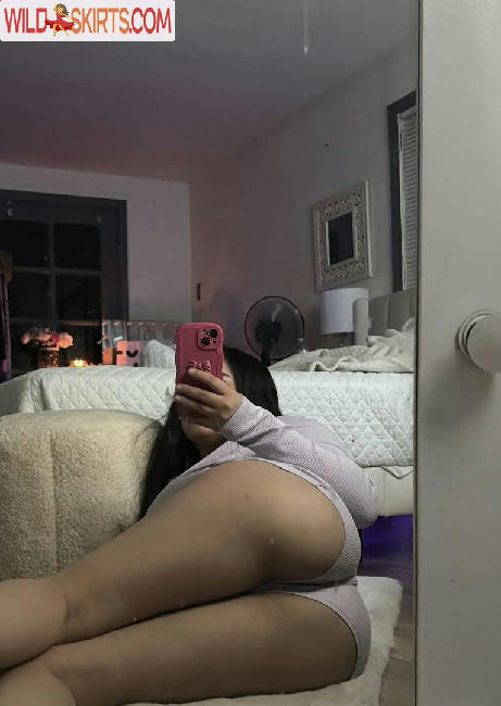 missyrackz / iriisileaa / irisilea / parlayprincesa / yungfreckz nude OnlyFans, Instagram leaked photo #35