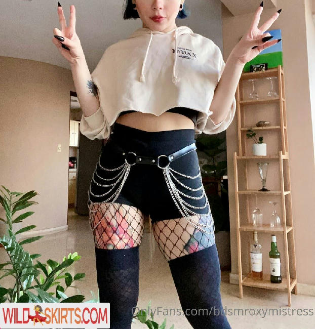 mistressroxybdsm / mistressroxybdsm / thexangeldits nude OnlyFans, Instagram leaked photo #34