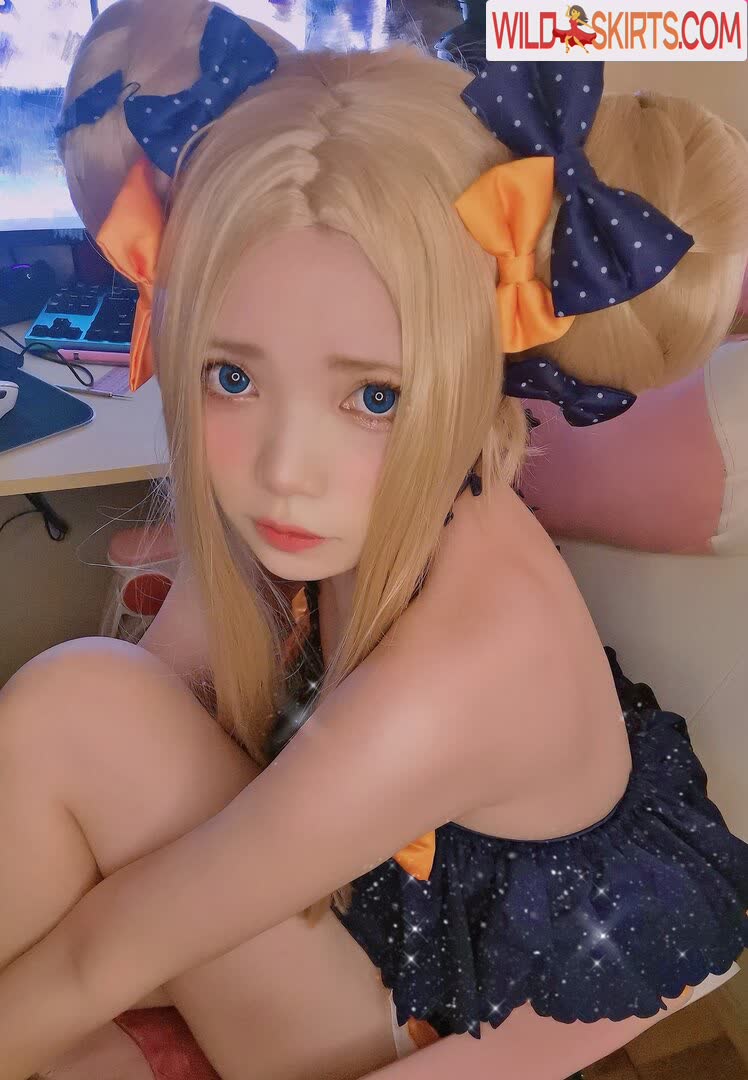 Miu_cosplayer nude leaked photo #150