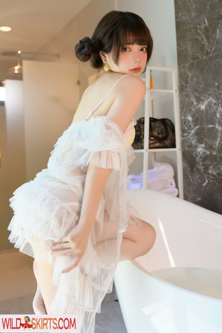 Miu_cosplayer nude leaked photo #236