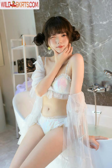 miu_cosplayer / Milky_choco93 / miu_cosplayer / ミウ Cosplayer nude Instagram leaked photo #233