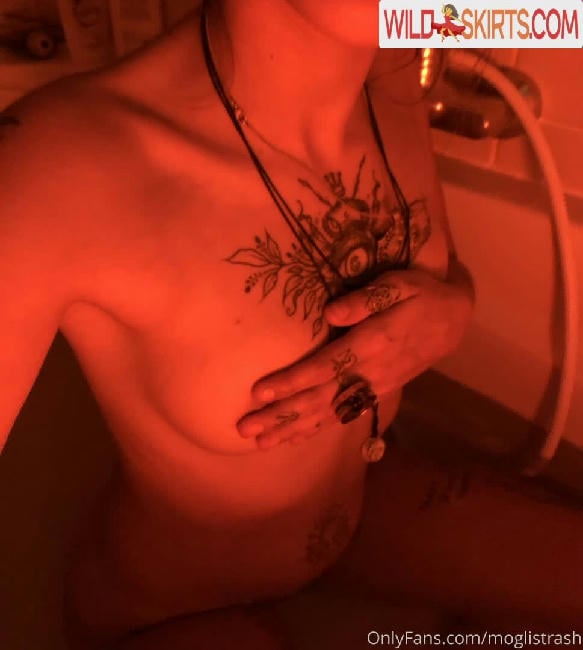 moglistrash / itsmeMOGLI / moglistrash nude OnlyFans, Instagram leaked photo #7