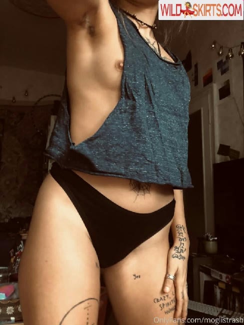 moglistrash / itsmeMOGLI / moglistrash nude OnlyFans, Instagram leaked photo #32