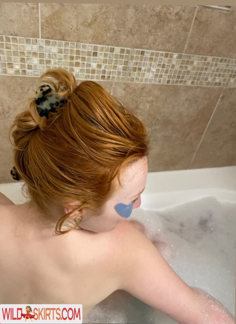 Molly Quinn nude leaked photo #64