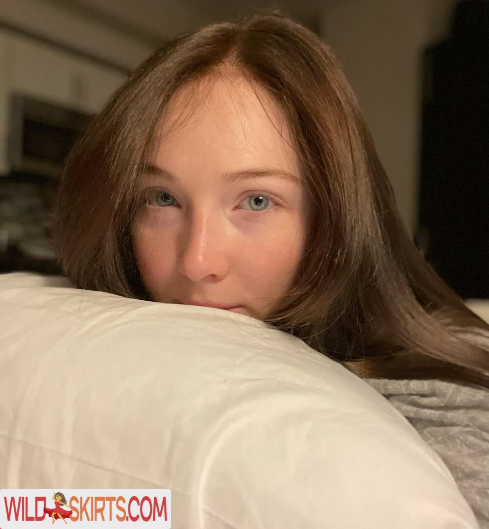 Molly Quinn nude leaked photo #28