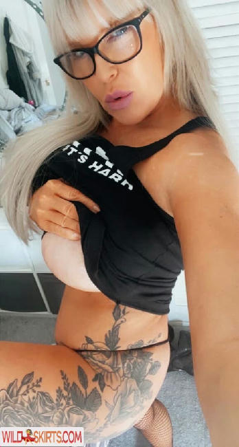 Mollyjfoxx / just_smile_withme_xx / mollyjfoxx nude OnlyFans, Instagram leaked photo #31