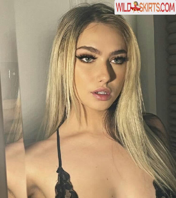 mollyomaliamollyomaliaaa / mollyomalia / mollyomaliaaa nude OnlyFans, Instagram leaked photo #25