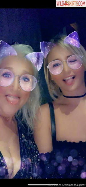 momanddaughter nude OnlyFans leaked photo #27