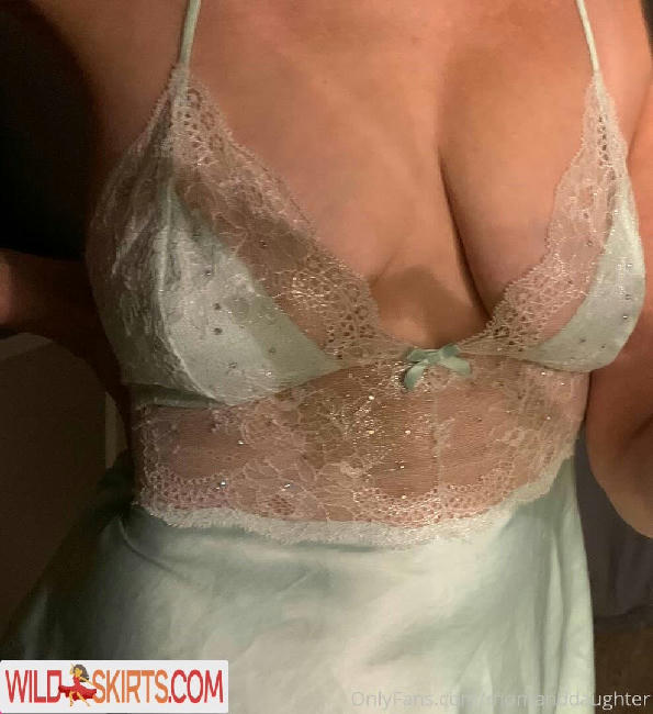 momanddaughter nude OnlyFans leaked photo #100