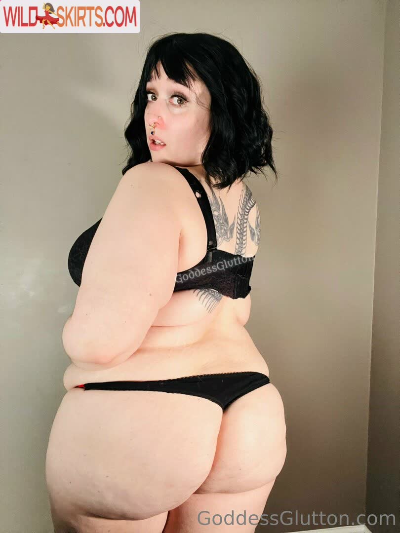 Mommyglutton nude leaked photo #1